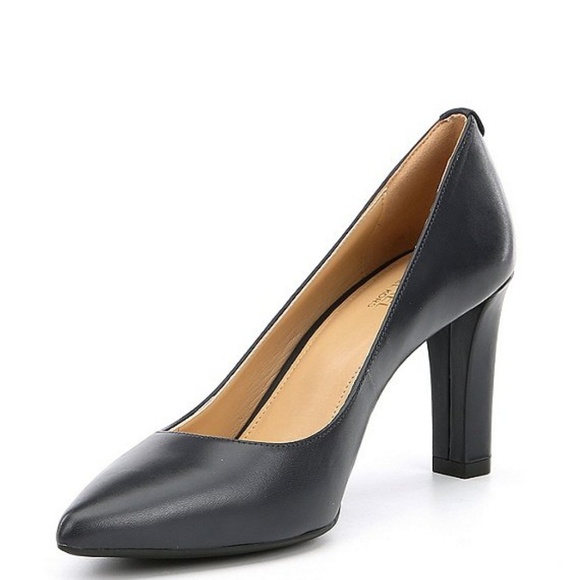 New Michael Kors Abbi Leather Flex Pumps - Picture 5 of 6